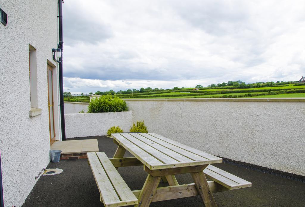 Ulster Cottages Bushmills Phòng bức ảnh